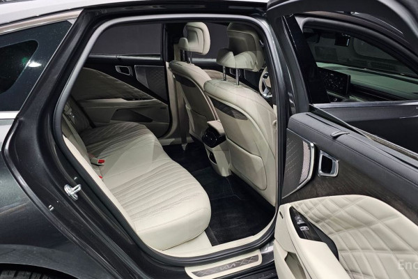 2023 Kia K8 с пробегом 58 195 км