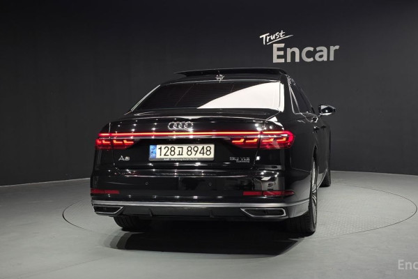 2021 Audi A8 с пробегом 101 482 км