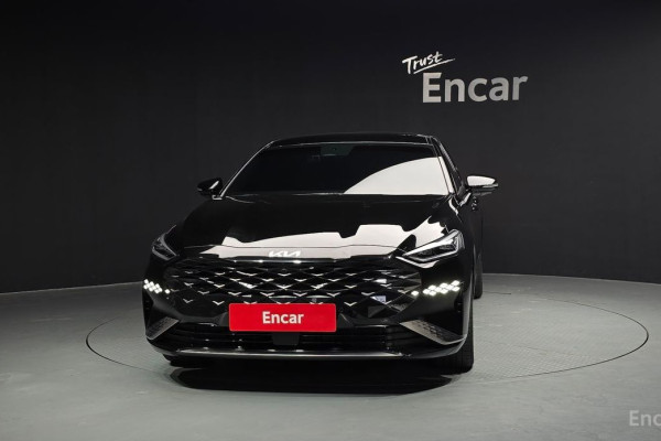 2023 Kia K8 с пробегом 37 619 км