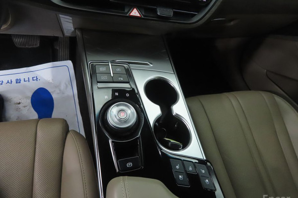 2023 Kia K8 с пробегом 65 140 км