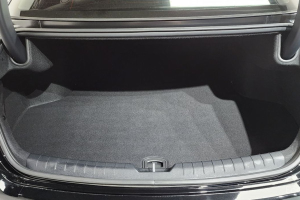 2023 Kia K8 с пробегом 21 398 км