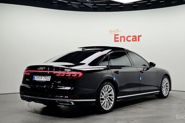2021 Audi A8 с пробегом 57 505 км