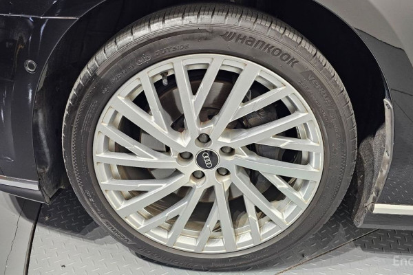 2021 Audi A8 с пробегом 95 167 км