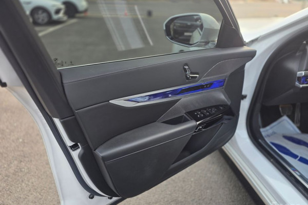 2024 BMW 7 серии с пробегом 23 000 км