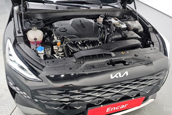2023 Kia K8 с пробегом 49 424 км