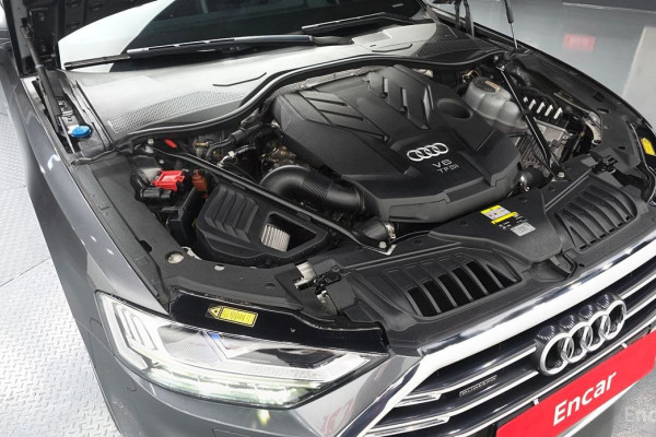 2021 Audi A8 с пробегом 82 782 км