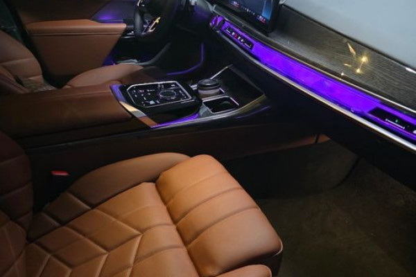 2025 BMW 7 серии с пробегом 6 500 км