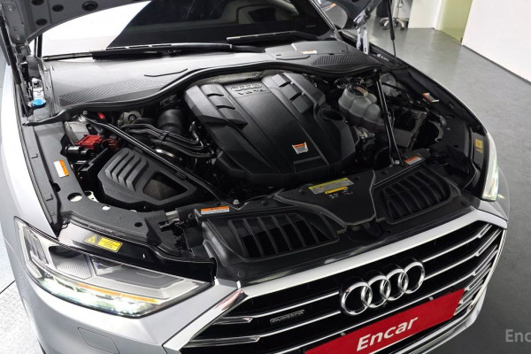 2021 Audi A8 с пробегом 48 488 км