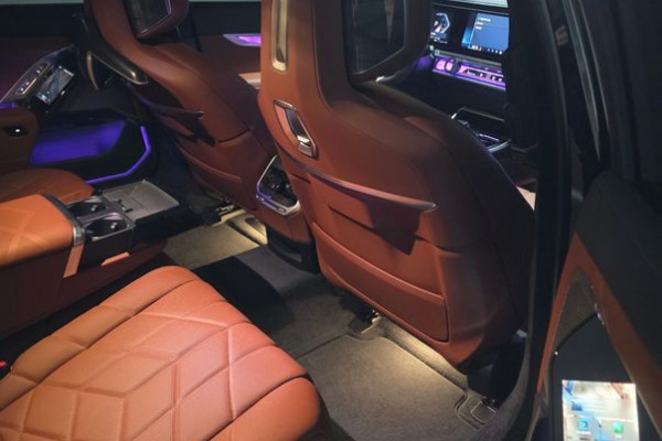 2025 BMW 7 серии с пробегом 6 500 км