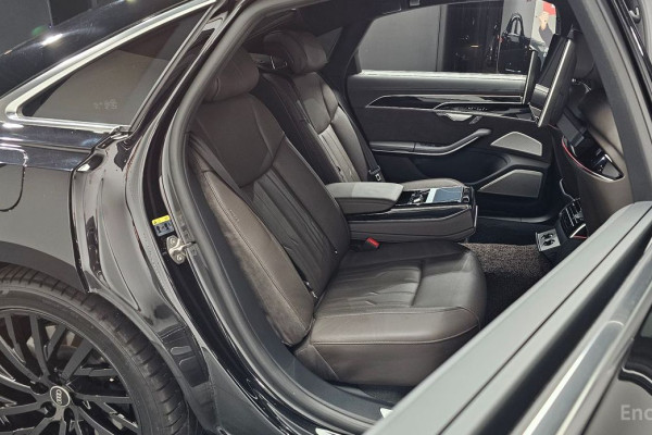 2021 Audi A8 с пробегом 51 722 км