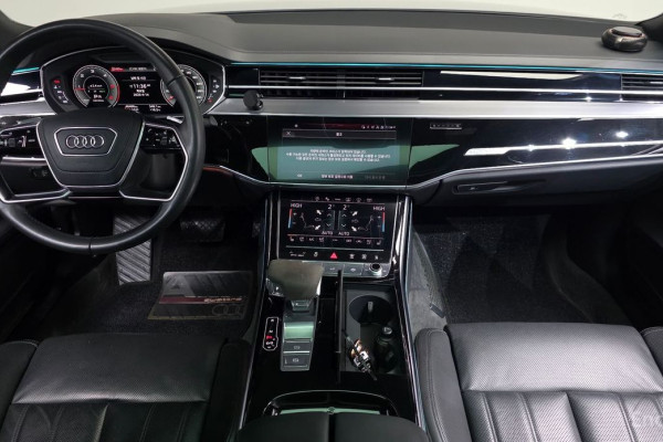 2021 Audi A8 с пробегом 48 488 км