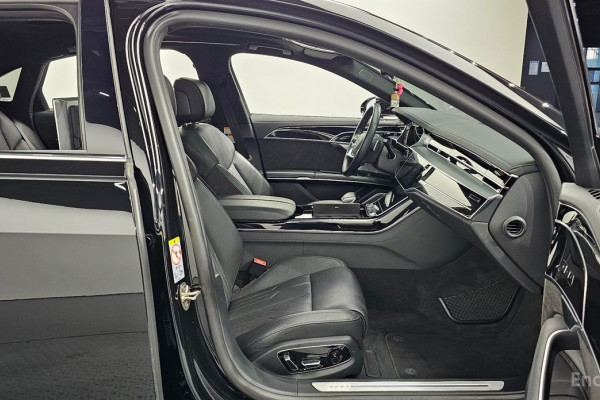 2021 Audi A8 с пробегом 95 167 км