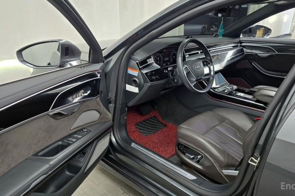 2021 Audi A8 с пробегом 109 615 км