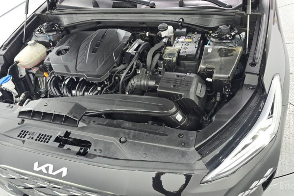 2023 Kia K8 с пробегом 49 175 км