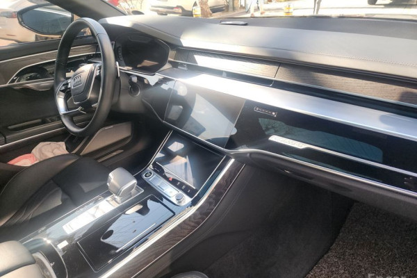 2023 Audi A8 с пробегом 36 500 км