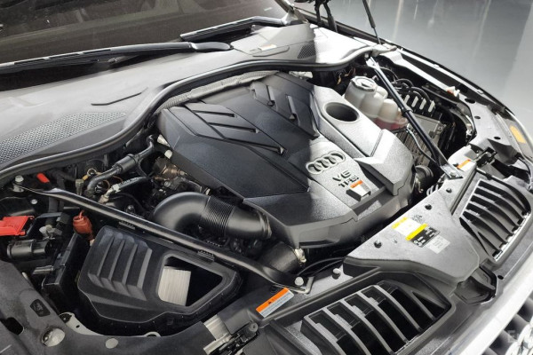 2021 Audi A8 с пробегом 57 482 км