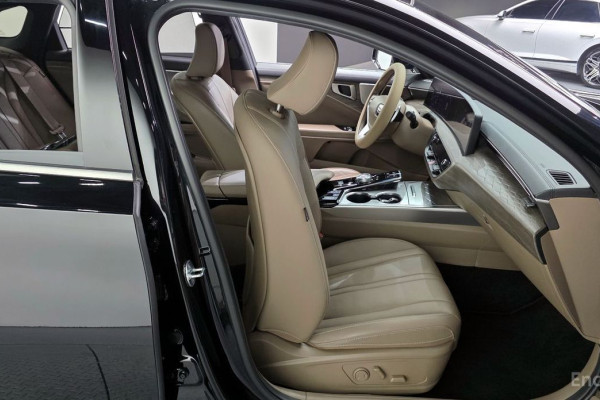 2023 Kia K8 с пробегом 84 480 км