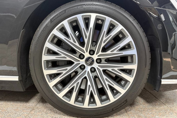 2021 Audi A8 с пробегом 43 000 км