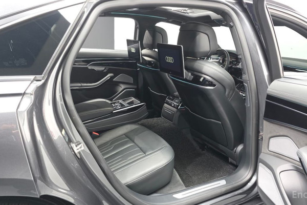 2021 Audi A8 с пробегом 82 782 км