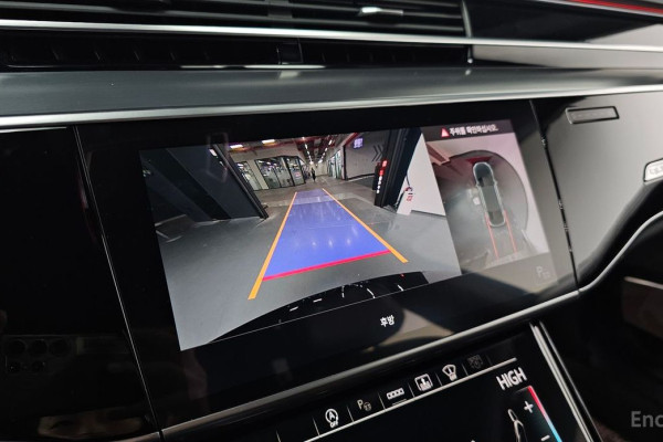 2021 Audi A8 с пробегом 51 722 км