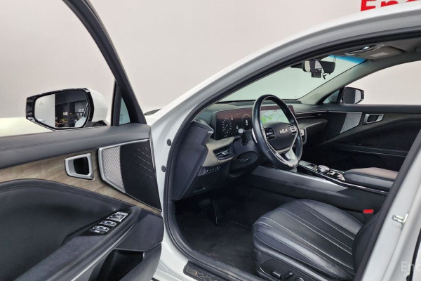 2023 Kia K8 с пробегом 80 161 км