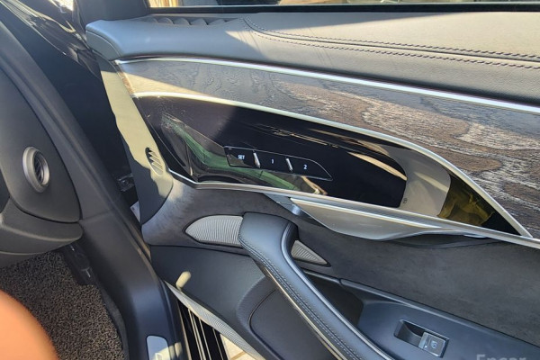 2023 Audi A8 с пробегом 36 500 км