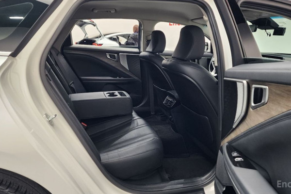 2023 Kia K8 с пробегом 80 161 км