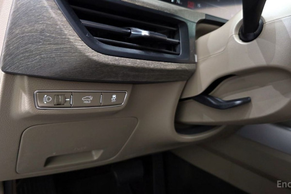 2023 Kia K8 с пробегом 84 480 км