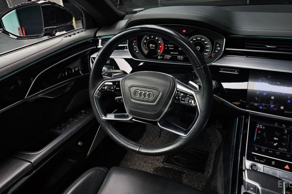 2021 Audi A8 с пробегом 61 355 км