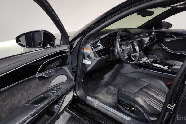 2021 Audi A8 с пробегом 57 482 км