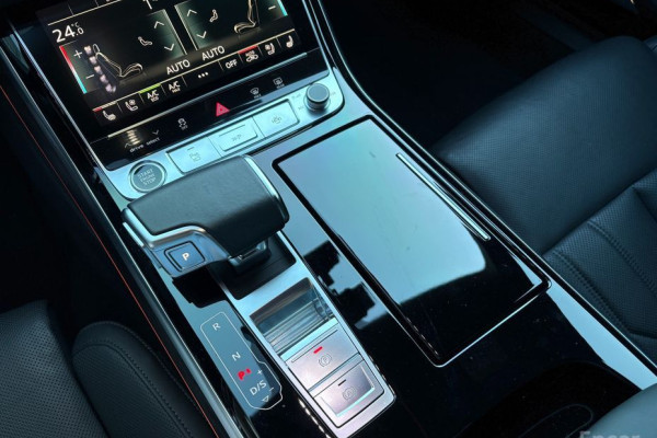 2021 Audi A8 с пробегом 43 000 км