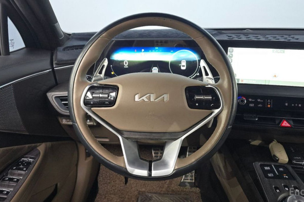 2023 Kia K8 с пробегом 49 175 км