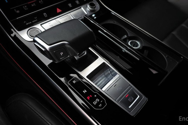 2021 Audi A8 с пробегом 127 445 км