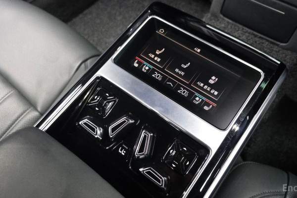 2021 Audi A8 с пробегом 82 782 км