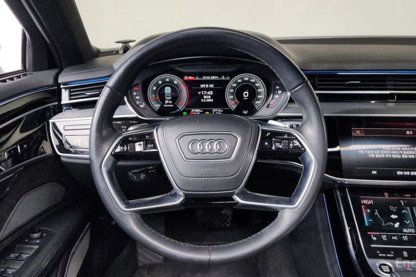 2021 Audi A8 с пробегом 57 482 км