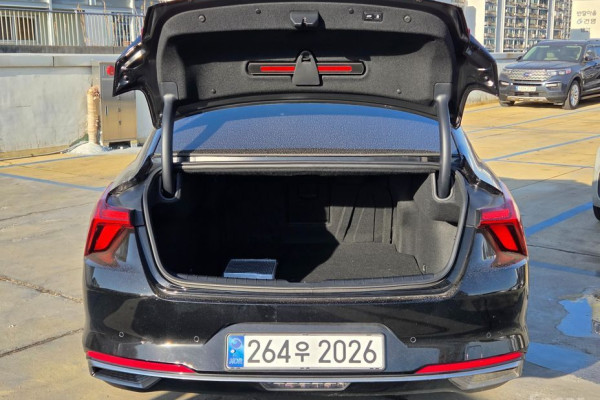 2023 Kia K8 с пробегом 29 900 км