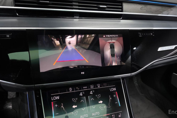 2023 Audi A8 с пробегом 19 436 км