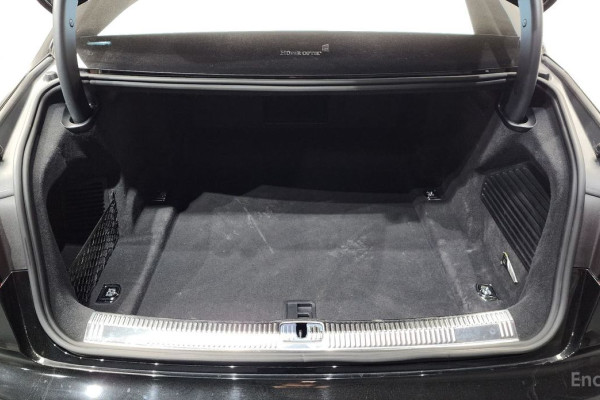 2021 Audi A8 с пробегом 57 482 км