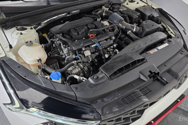 2022 Kia K5 с пробегом 43 513 км