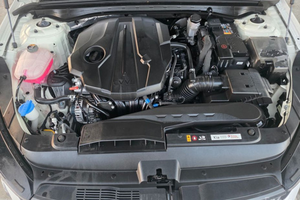 2022 Kia K5 с пробегом 33 642 км