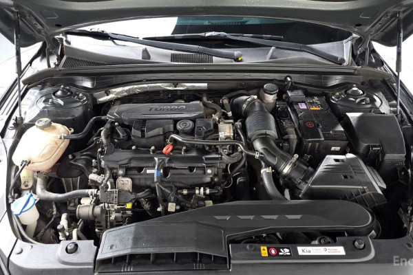 2021 Kia K5 с пробегом 40 475 км