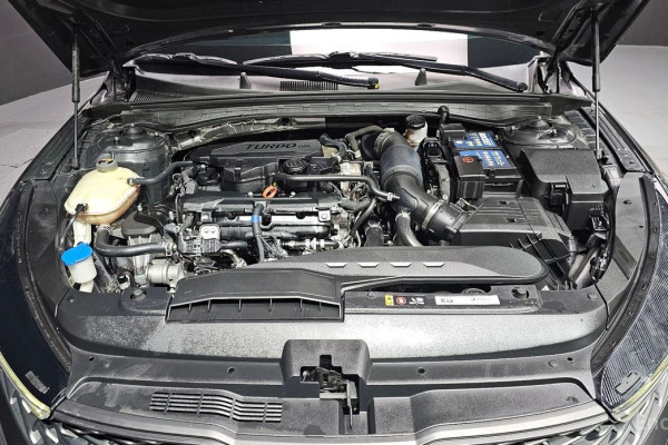 2021 Kia K5 с пробегом 59 622 км