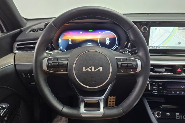 2022 Kia K5 с пробегом 43 513 км