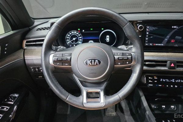 2021 Kia K5 с пробегом 45 474 км