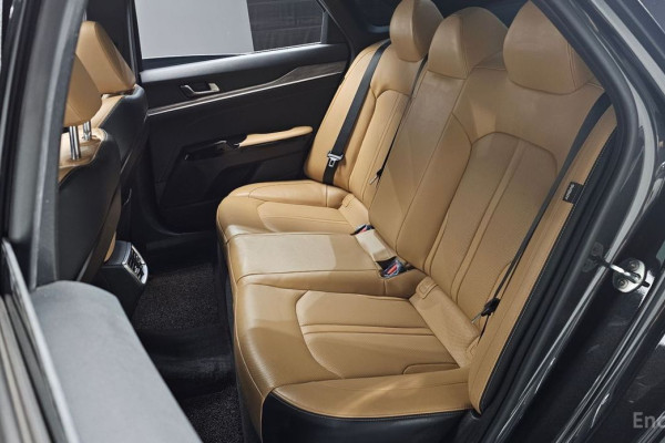 2021 Kia K5 с пробегом 40 475 км