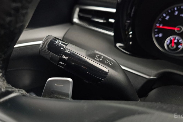 2022 Kia K5 с пробегом 49 378 км