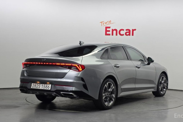 2021 Kia K5 с пробегом 46 887 км