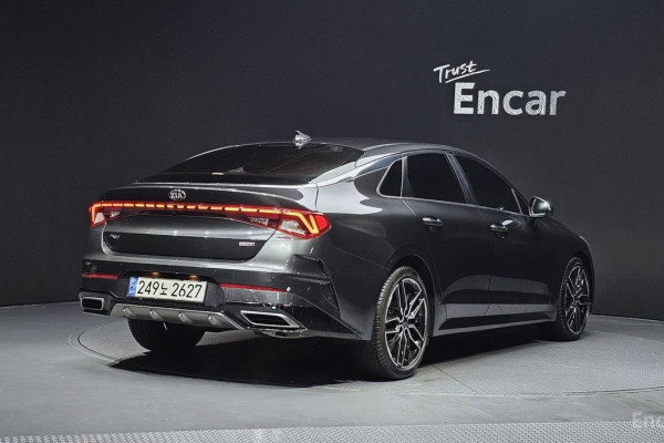 2021 Kia K5 с пробегом 37 962 км