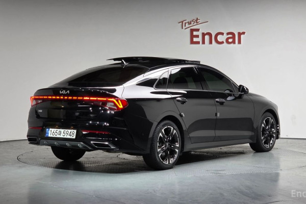 2022 Kia K5 с пробегом 31 187 км