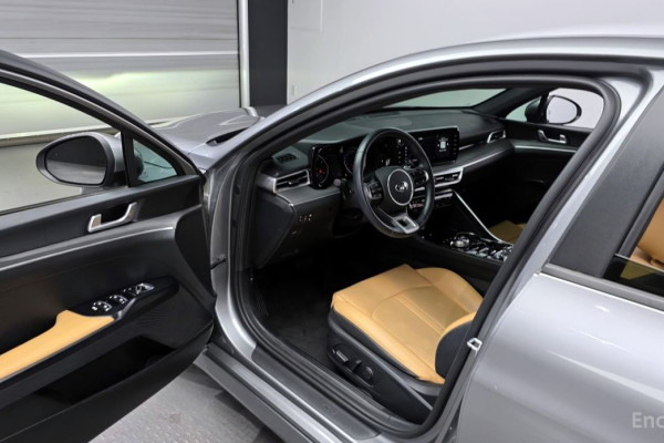 2021 Kia K5 с пробегом 46 887 км